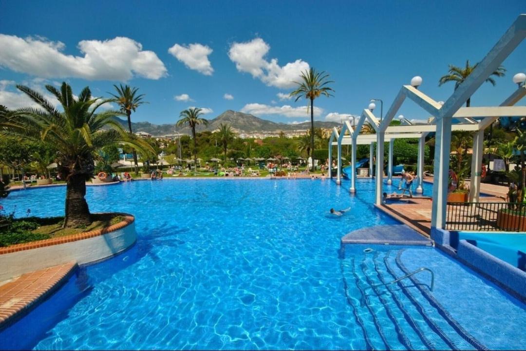 El Estudio De La Playa Benalbeach 324 Gran Terraza Vistas Al Mar Benalmádena Exterior foto